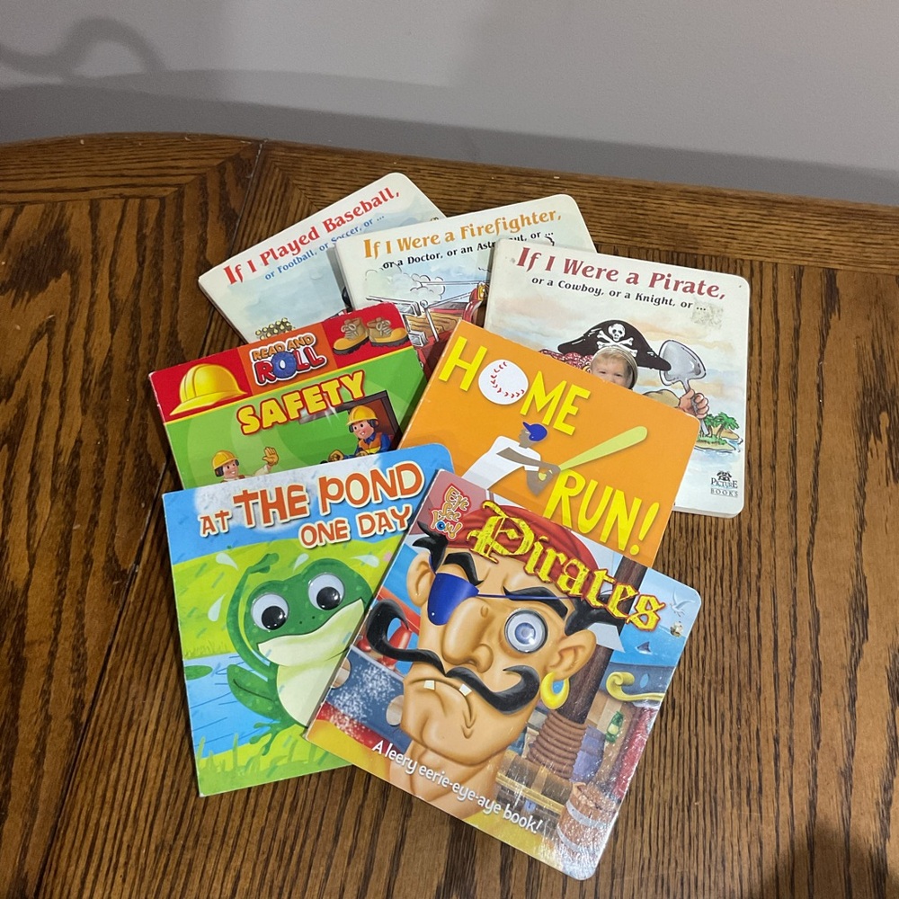 Young Children's board books 📚 googly eyes, put your picture in, safety & ball